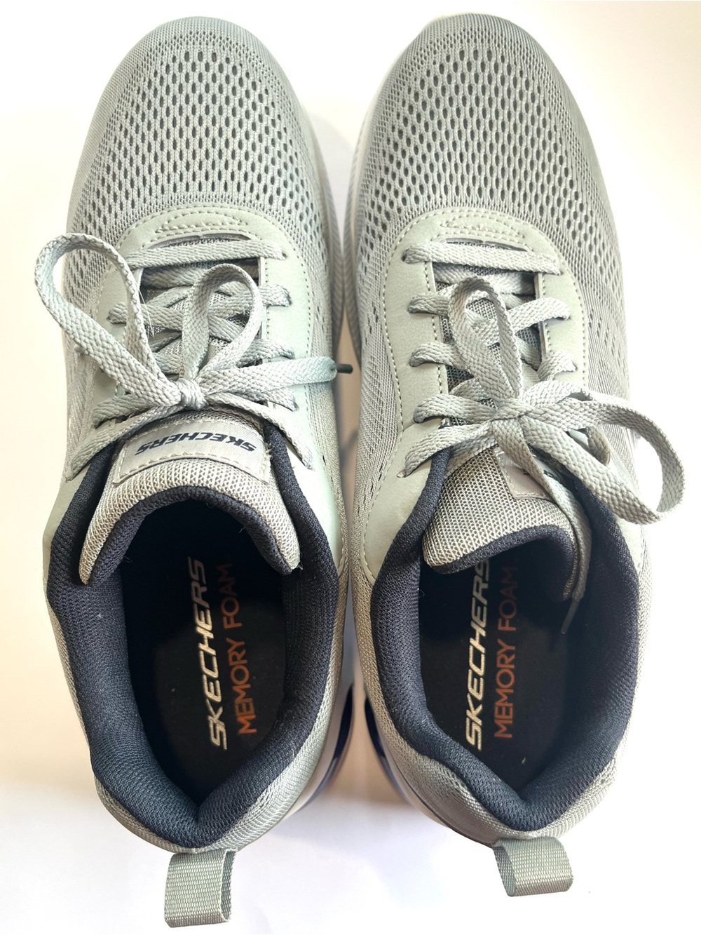 Skechers Men's Light Gray Mesh Memory Foam Athletic Shoes